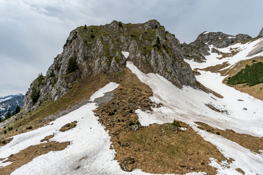 Fantastic hike to the top of the Rote Fluh in the Tannheimer Tal, Austria