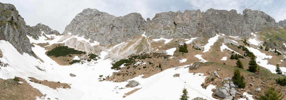 Fantastic hike to the top of the Rote Fluh in the Tannheimer Tal, Austria