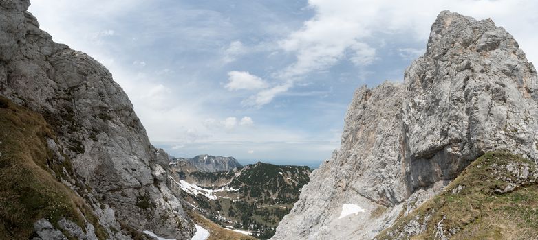 Fantastic hike to the top of the Rote Fluh in the Tannheimer Tal, Austria