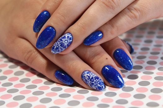 Blue stained glass window, manicure design blue sky