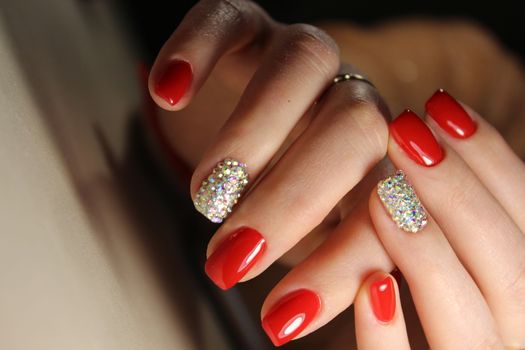 The best manicure doses in August 2018