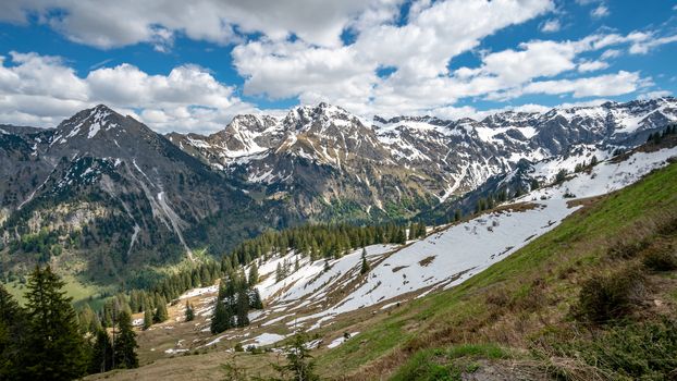 Fantastic crossing of Sonnenkopf, Heidelbeerkopf and Schnippenkopf in the Allgau Alps near Hinang, Sonfhofen