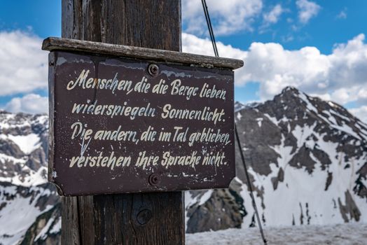 Fantastic crossing of Sonnenkopf, Heidelbeerkopf and Schnippenkopf in the Allgau Alps near Hinang, Sonfhofen