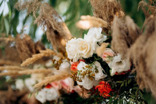 wedding ceremony area, arch chairs decor