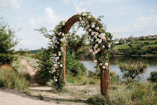 wedding ceremony area, arch chairs decor