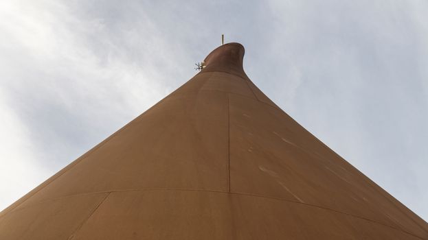radar tower on the Maasvlakte operational since 2018 and observes shipping at sea and the Maasvlakte, the top s rotated 45 degrees for firmness