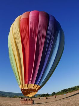hot air balloon flight in the vaucluse above the village of Roussillon, France