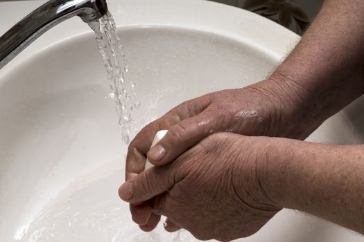 It is important to wash your hands to prevent viral infection.