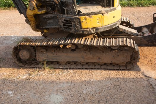 Excavators caterpillar cranes of steel wheels, 