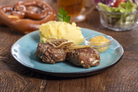 bavarian meatballs