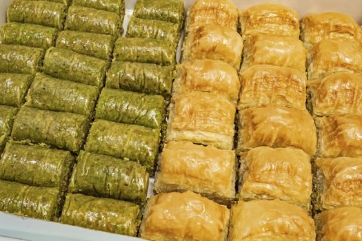 traditional turkish dessert baklava
