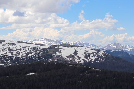 A view of the side of the Colorado mountain. High quality photo