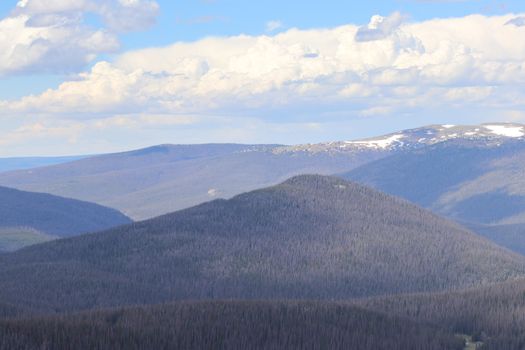 A view of the side of the Colorado mountain. High quality photo