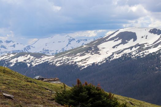 A view of the side of the Colorado mountain. High quality photo