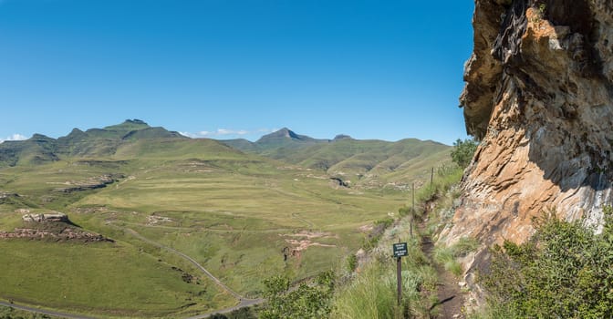 View of the Wodehouse Trail at Glen Reenen in Golden Gate. Generaalskop is visible in the back