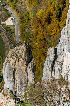 Fantastic autumn hike in the Danube valley