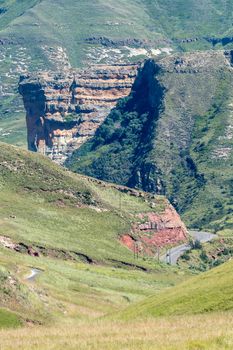 Landscape in Golden Gate. Rooidraai, road R712 and the Brandwag Buttress are visible