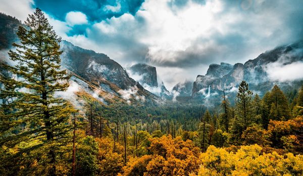 Grand Teton National Park in autumn in Wyoming USA