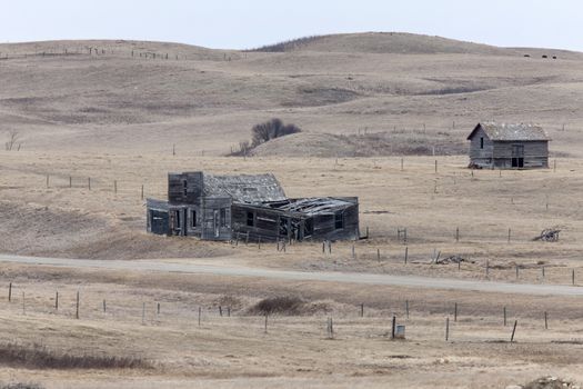 Abandoned Buildings Saskatchewan Prairie Rurual Scene Panorama Beauty