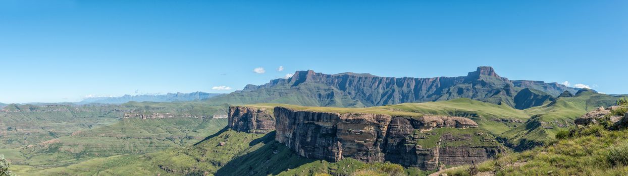 Panoramic view of the Northern Drakensberg as seen from the top of the Crack. The Amphitheatre is visible behind Dooley Hills