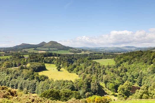 Scott's View is a scenic viewpoint overlooking the valley of the River Tweed in the Scottish Borders.