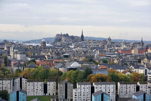 View over modern and medieval Edinburgh to the castle