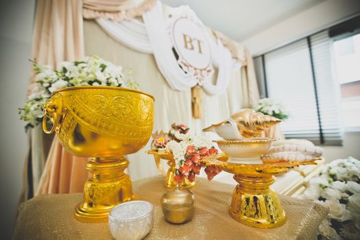 Water relaunch for Thai traditional wedding