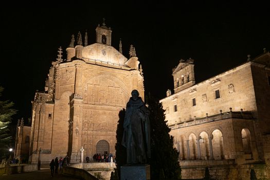 night image of the dominican church of Salamanca