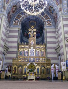 Golden decoration of orthodox church interior, Chernivtsi National University, Church of Holy Three Saints