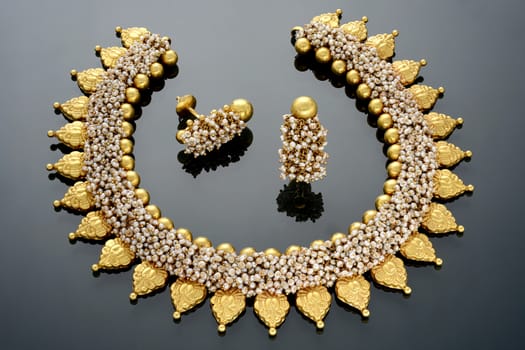 Gold jewelry Macro shot