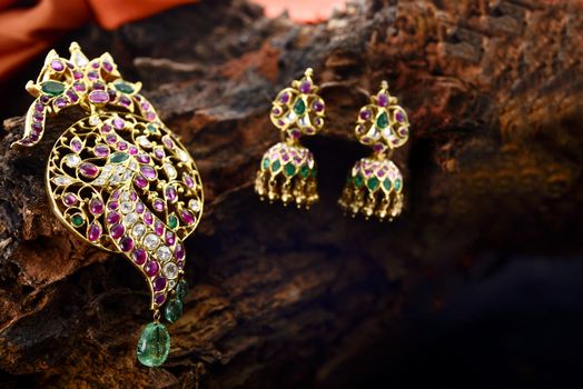 Gold jewelry Macro shot