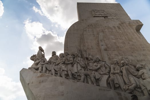 lisbon monument soldiers tagus river sunny day