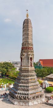 Wat Arun Ratchawararam Ratchawaramahawihan or Wat Arun temple. "Temple of Dawn" in Bangkok, Thailand.