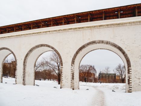 Rostokino Aqueduct (Millionny Bridge), stone aqueduct over Yauza river. Moscow, Russia