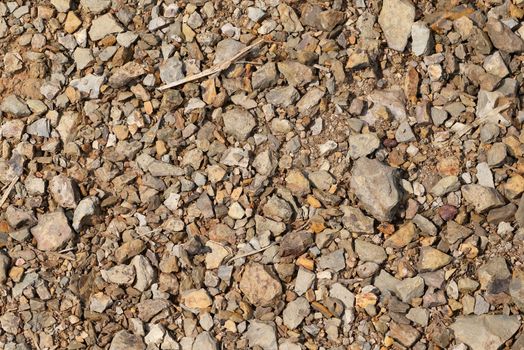 Gravel Ground Cover. Decorative chippings ideal for drives, paths garden features, ground cover and decorative use.