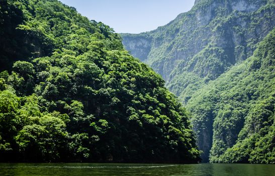 Detail photograph of Sumidero canyon in Chiapas Mexico