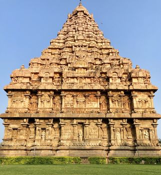 The Brihadisvara or Brihadeeswar temple located in Gangaikonda Cholapuram, Tamilnadu is one of the oldest structure built by Rajendra Chola-I in 11th Century AD. This is the Hindu temple built in Dravidian architecture style. The temple is entirely built with granite stones and the temple contains many monolithic sculptures in it. Also tamil words are inscribed in the wall of the temple. This temple is dedicated to Lord shiva and it is a UNESCO world heritage site.