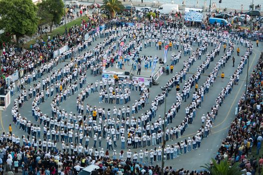 THESSALONIKI, GREECE- JUNE 1, 2014: Rueda de casino flash mob, particular type of Salsa held in Thessaloniki in order to break the Guinness World Record. 1102 people danced in Aristotelous square.