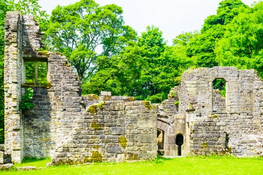 close up of the walls of the ruin of Wycoller Hall