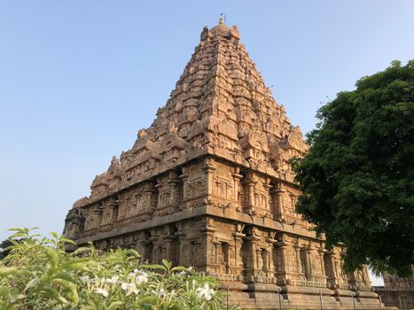 The Brihadisvara or Brihadeeswar temple located in Gangaikonda Cholapuram, Tamilnadu is one of the oldest structure built by Rajendra Chola-I in 11th Century AD. This is the Hindu temple built in Dravidian architecture style. The temple is entirely built with granite stones and the temple contains many monolithic sculptures in it. Also tamil words are inscribed in the wall of the temple. This temple is dedicated to Lord shiva and it is a UNESCO world heritage site.
