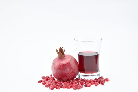 Pomegranate grows most in Asia.Very tasty and popular on a planetary scale.The value for health colosal.