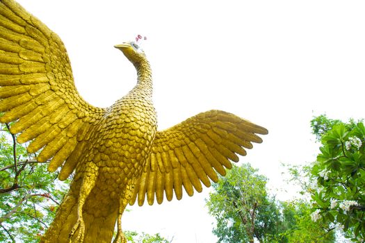 figure peacock gold Statue Winged in garden