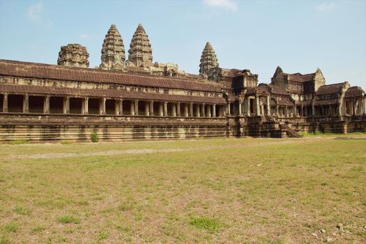 angkor wat east entrance siem reap cambodia temple