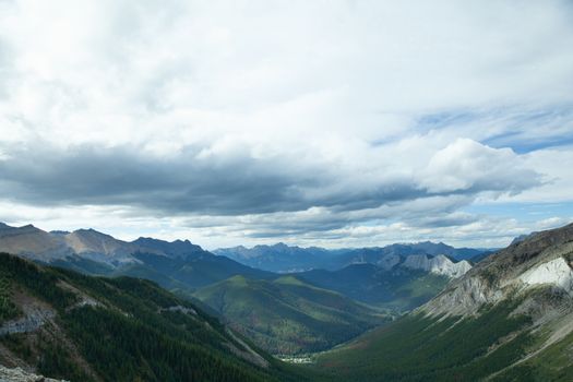 Sulphur Skyline Trailhead, Jasper National Park, Canadian Rockies, Alberta