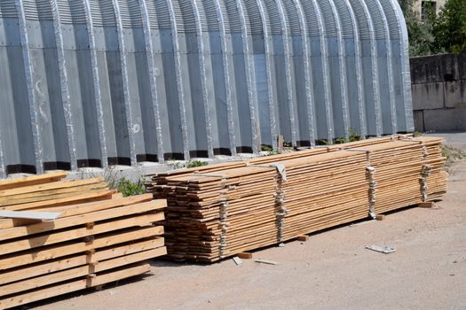 The boards are built to be stored at the construction site. Boards for construction.