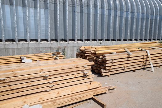 The boards are built to be stored at the construction site. Boards for construction.