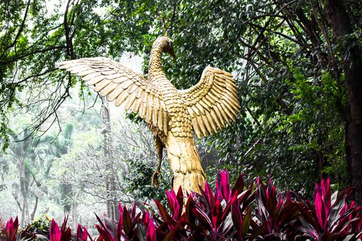 figure peacock gold Statue Winged