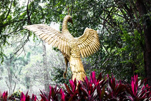 figure peacock gold Statue Winged