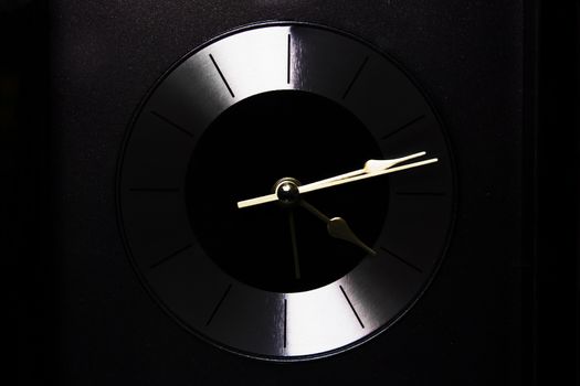 Clock modern design running