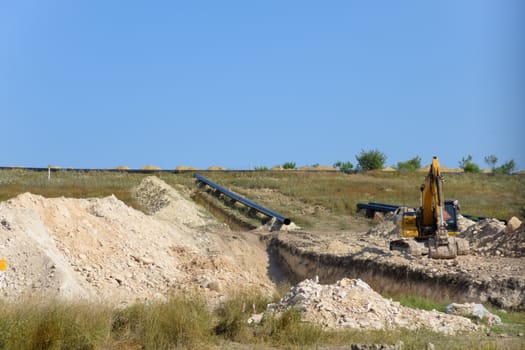 Construction of the pipeline. a Underground gas pipeline, pipeline laying underground.